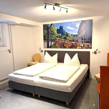 Gästehaus Sommertal, eigener Parkplatz, 800m zum Bodensee, 300m zur Altstadt-2
